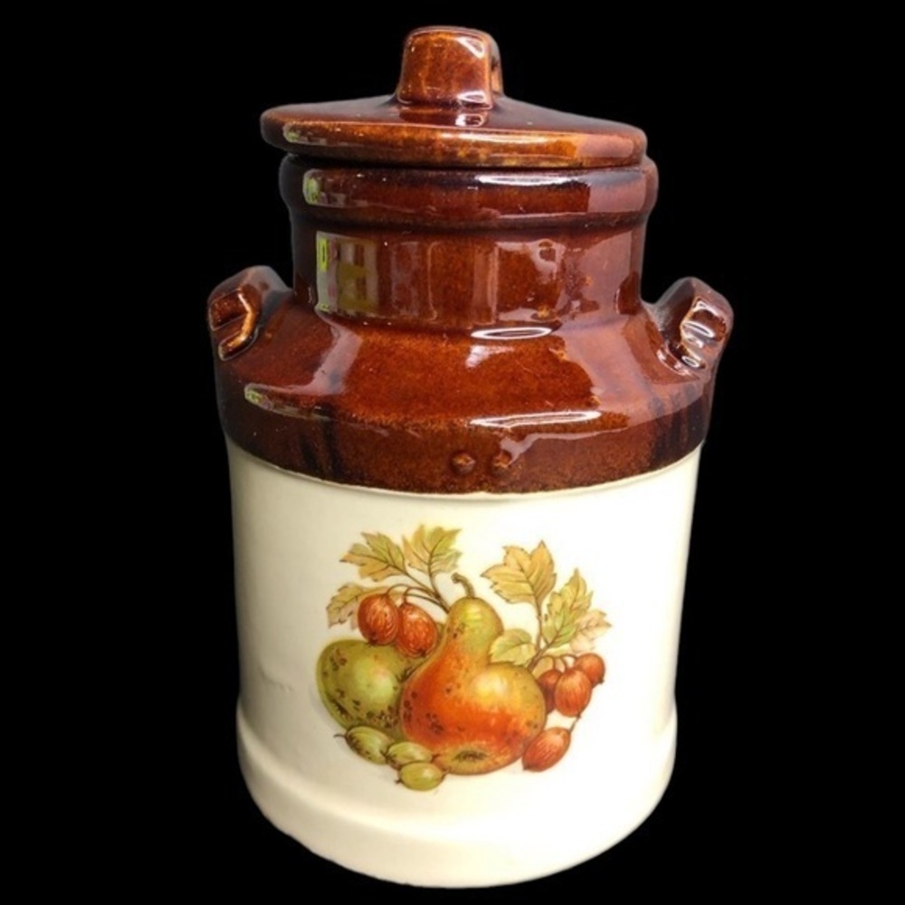 VTG McCoy Pottery Milk Canister #330 in EUC